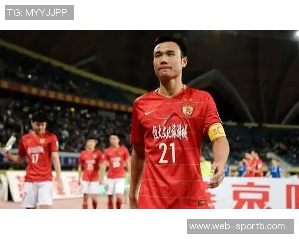 媒体人质疑广州队处罚缺失呼吁剥夺其冠军荣誉的合理性 媒体人质疑广州队处罚缺失呼吁剥夺其冠军荣誉的合理性